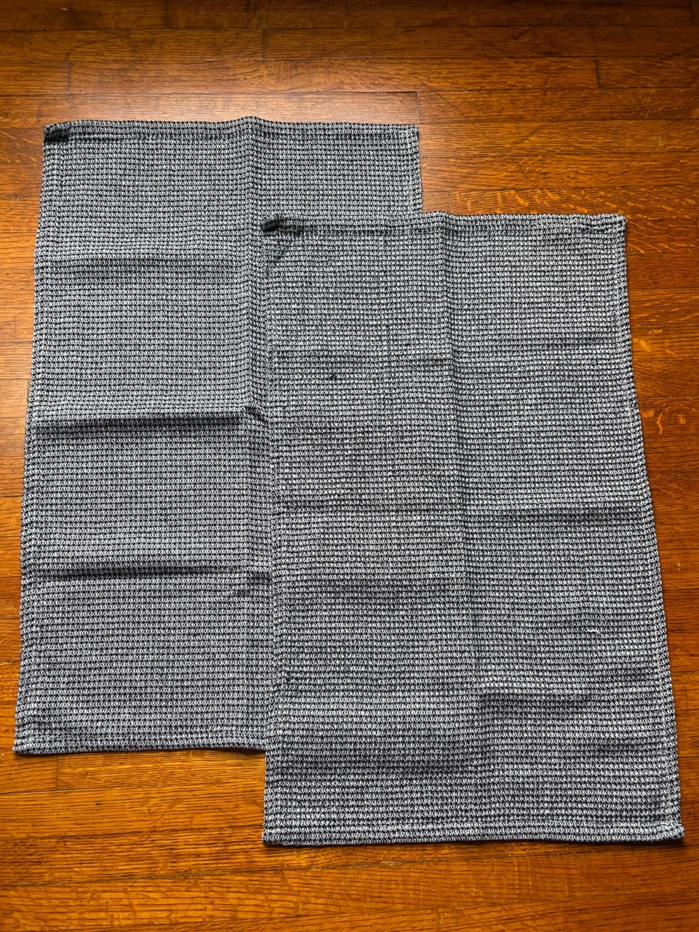 NWOT Chardin Home Black & White Woven Kitchen Towels - Set Of 2